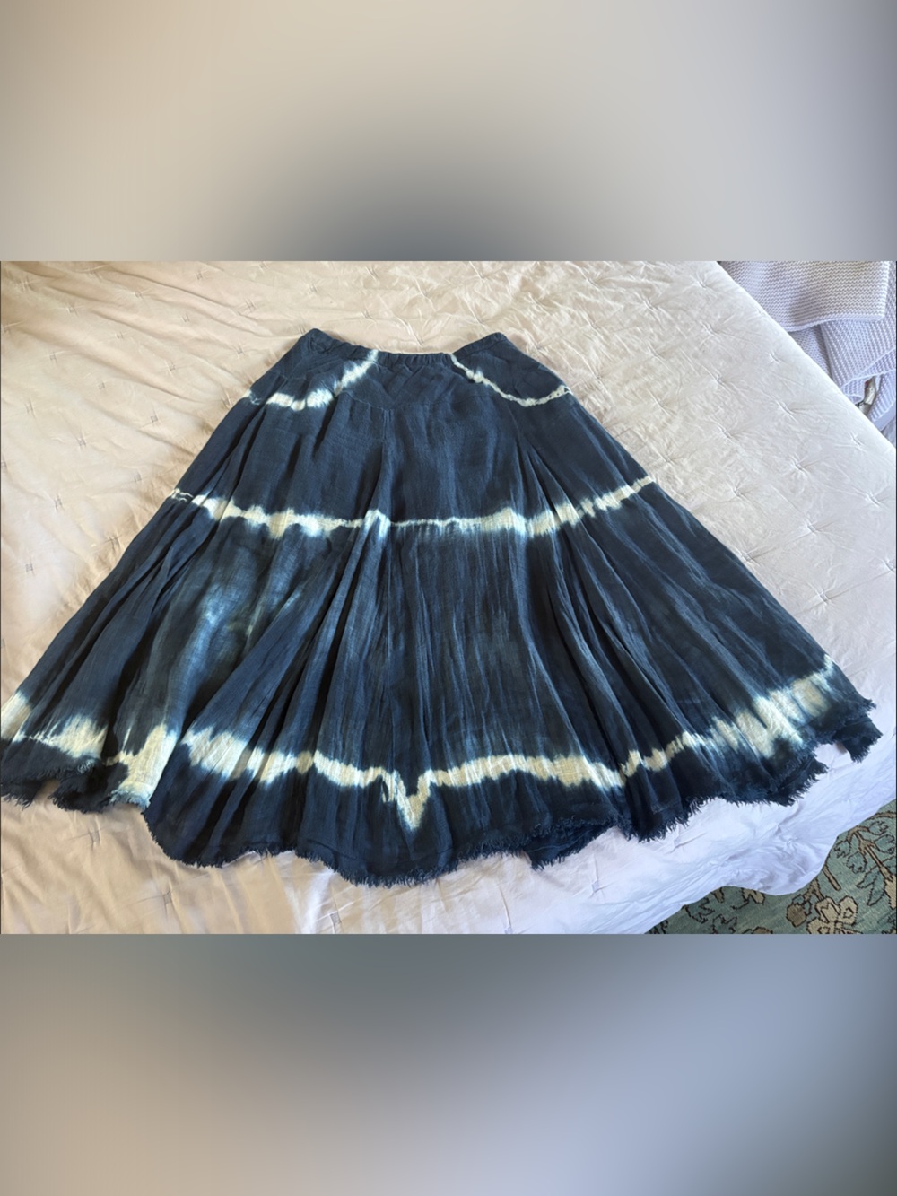 Luna Luz Women's Navy Blue Tie-Dye Midi Skirt